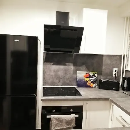 Lucky Place - Parking - Centre - Balcon Apartment