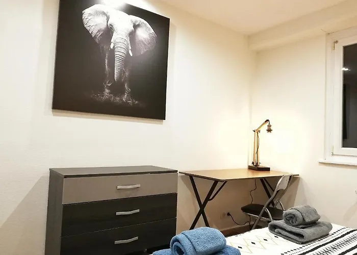 Lucky Place - Parking - Centre - Balcon Apartment *